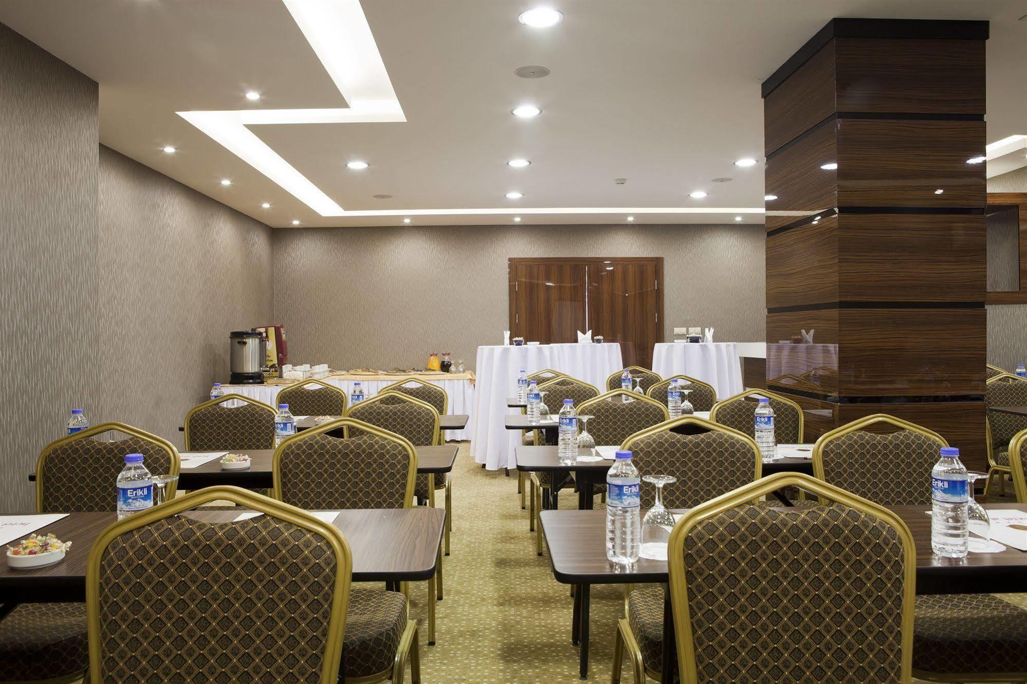 Atalay Hotel Ankara Exterior photo